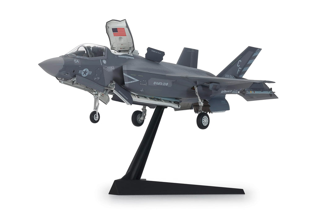 1:72 F-35B Lightning II Plastic Model Kit L4375