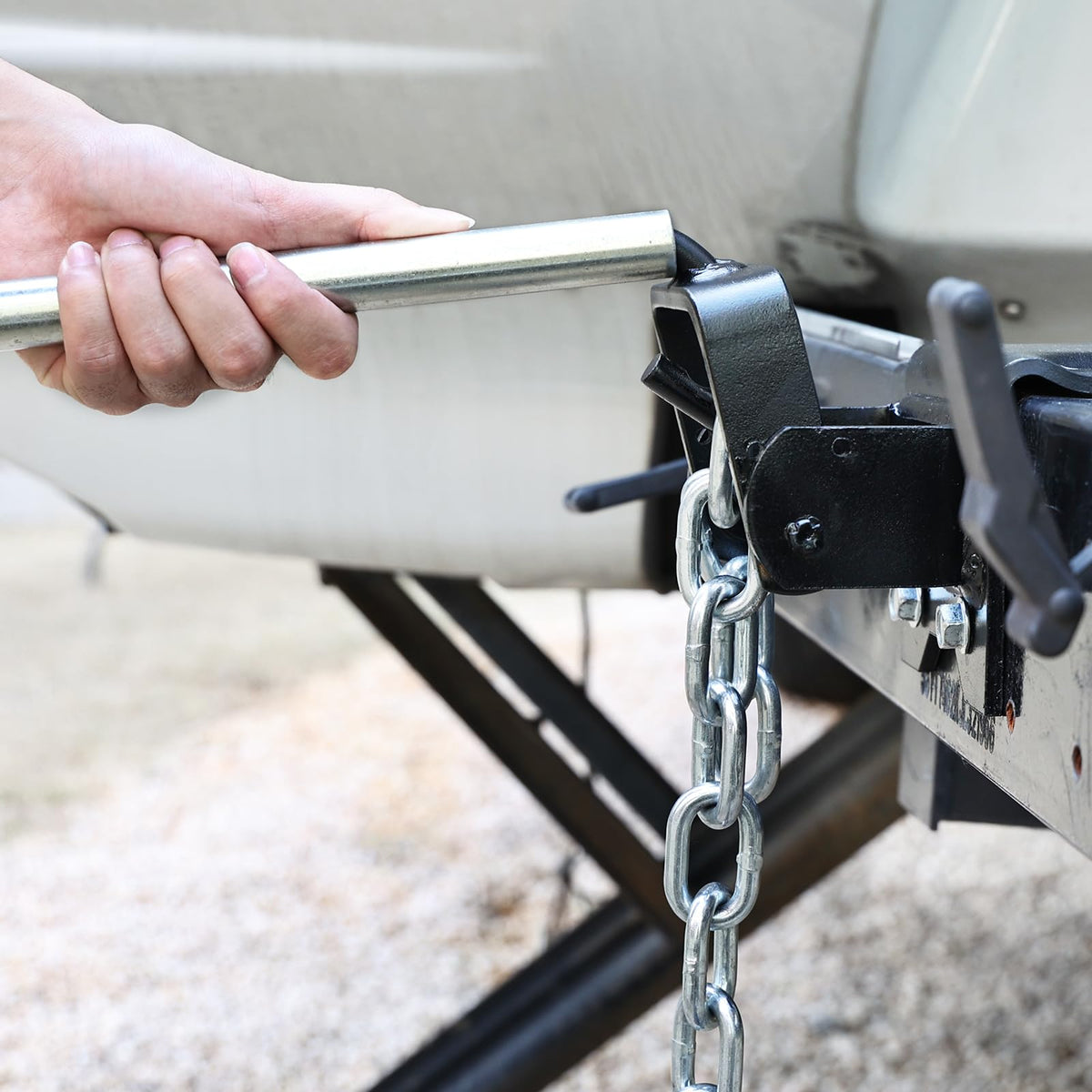 Weight Distribution Hitch Bracket G33737