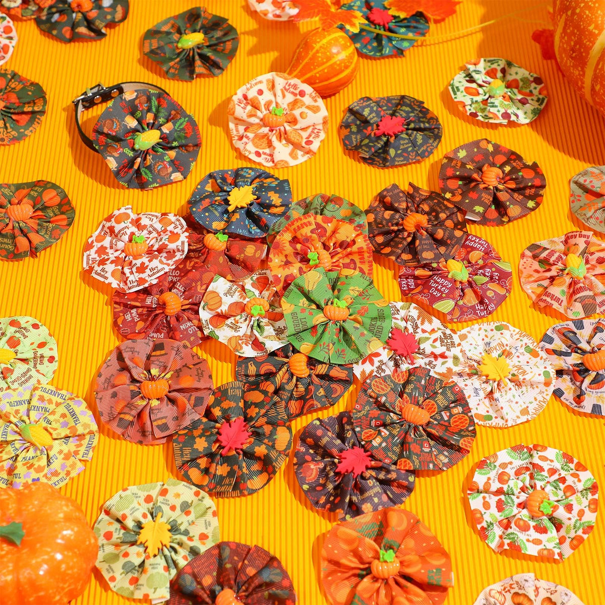 100 Pcs Dog Collar Flower Bows G702277